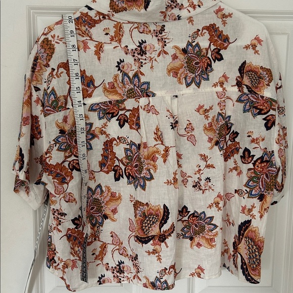 Rachel Roy Linen Blend Cropped Button Up Blouse Size medium, Short Sleeve cream - Picture 4 of 4